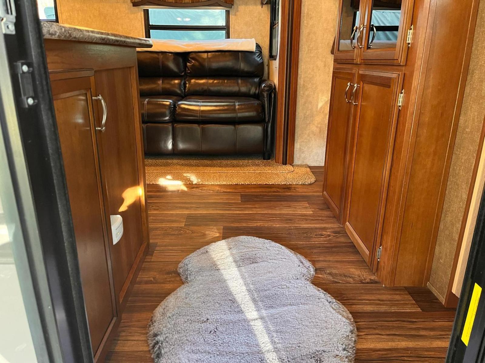 Skands Campground Christina Lake Bagian luar foto